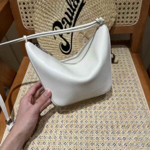 LOEWE  Hammock hobo in classic calfskin