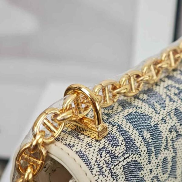 DIOR 30 Montaigne East-West Bag with Chain