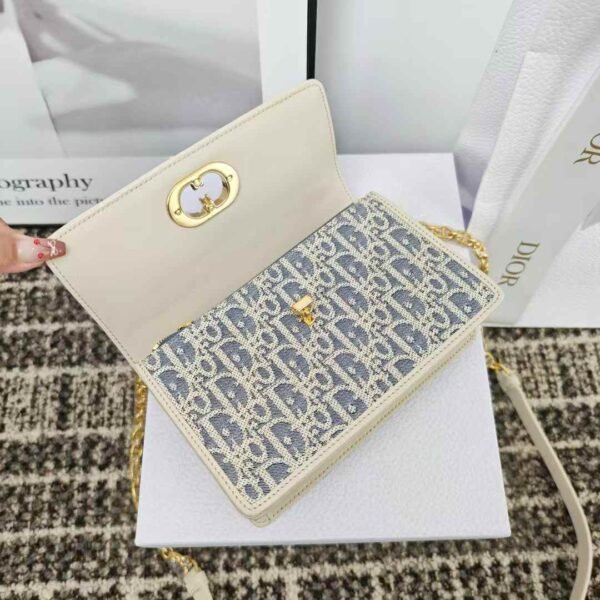 DIOR 30 Montaigne East-West Bag with Chain
