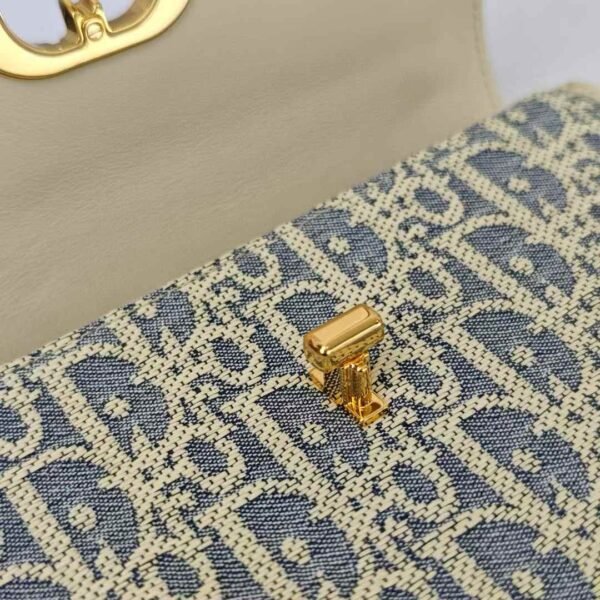 DIOR 30 Montaigne East-West Bag with Chain