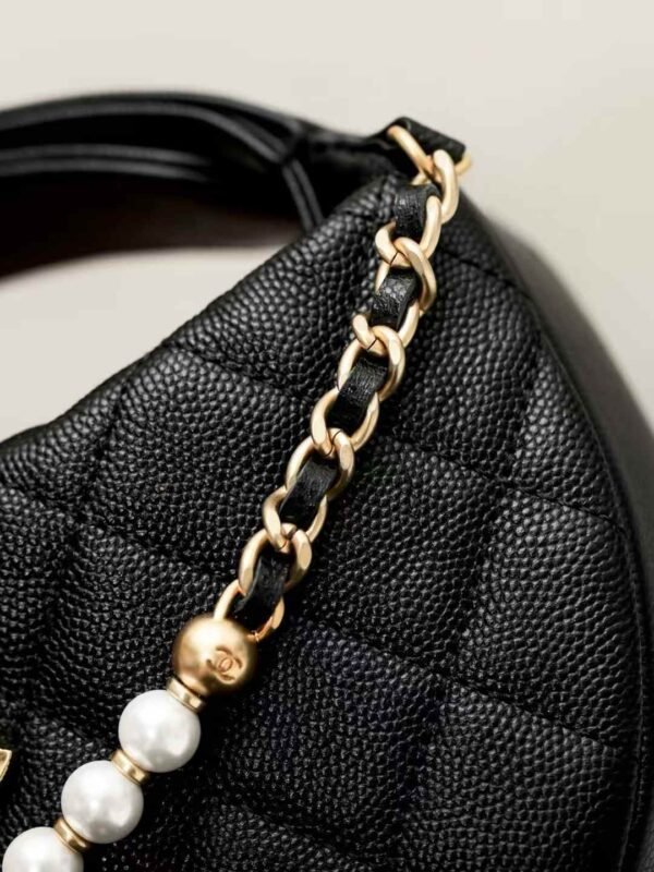 CHANEL Clutch with Chain