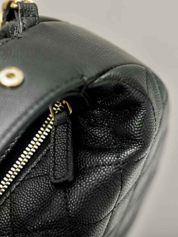 CHANEL Clutch with Chain