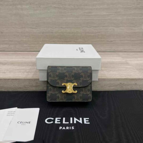 CELINE BUSINESS CARD HOLDER TRIOMPHE IN SHINY CALFSKIN
