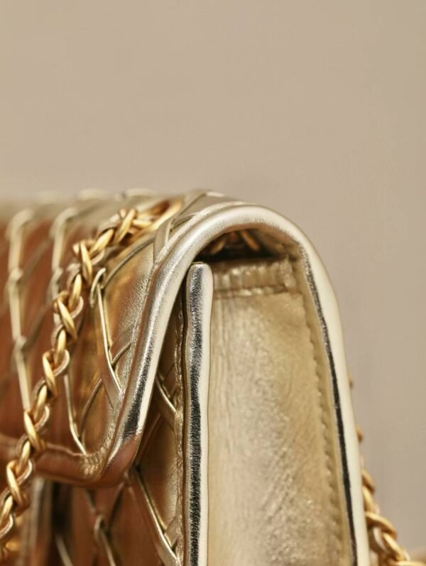 CHANEL Mini Flap Bag