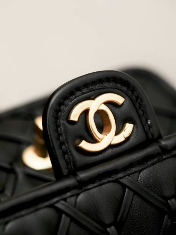 CHANEL Mini Flap Bag