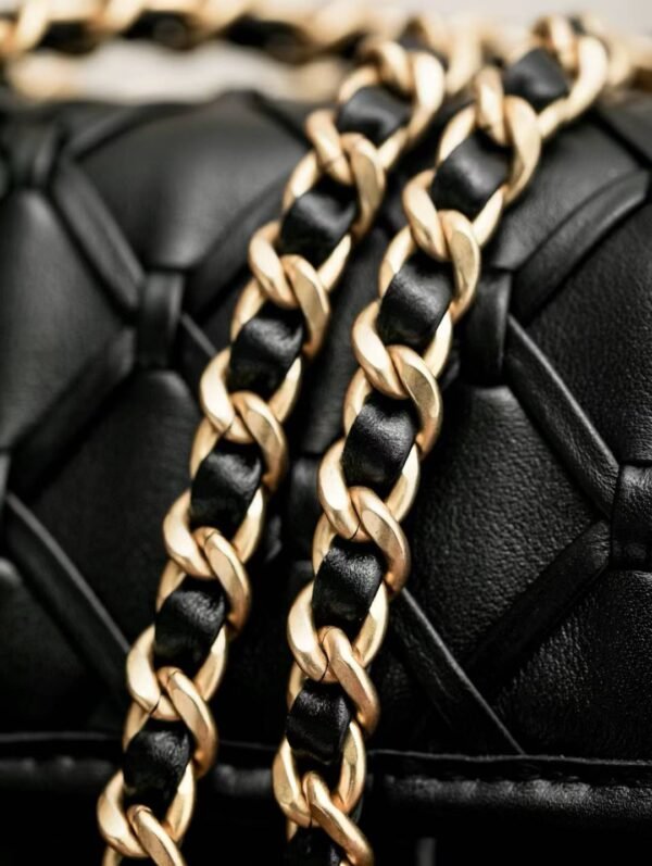 CHANEL Mini Flap Bag