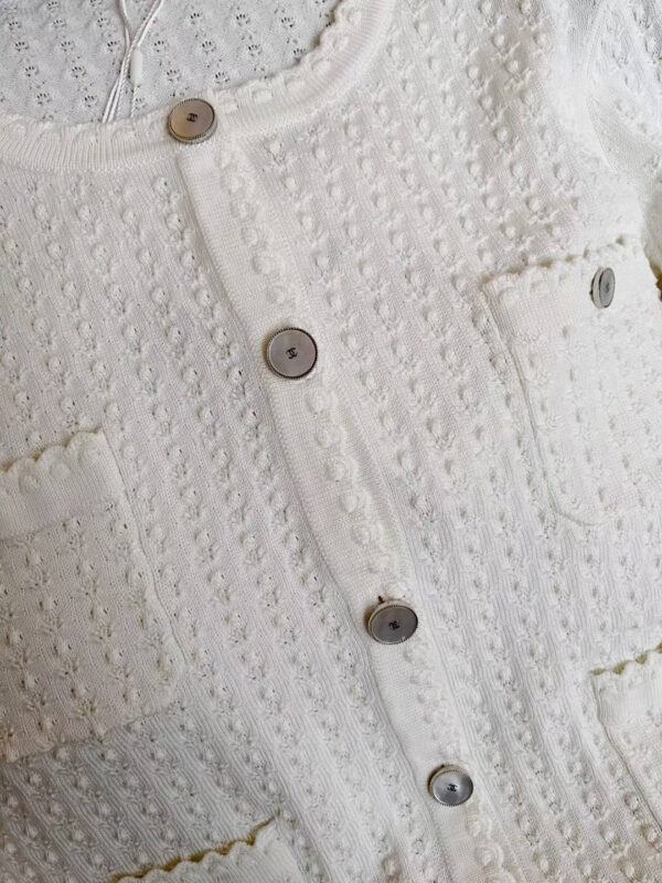 CHANEL Cardigan