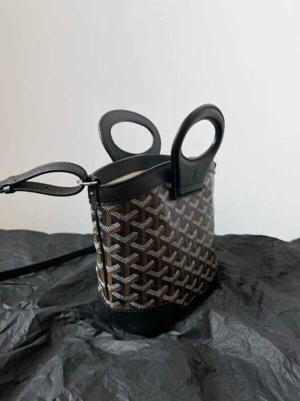 GOYARD Beluga Mini Bag