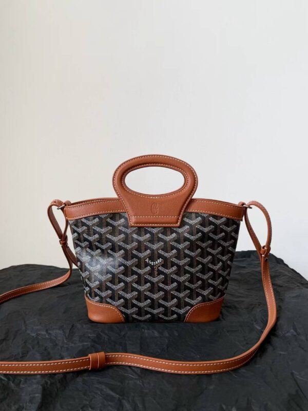 GOYARD Beluga Mini Bag