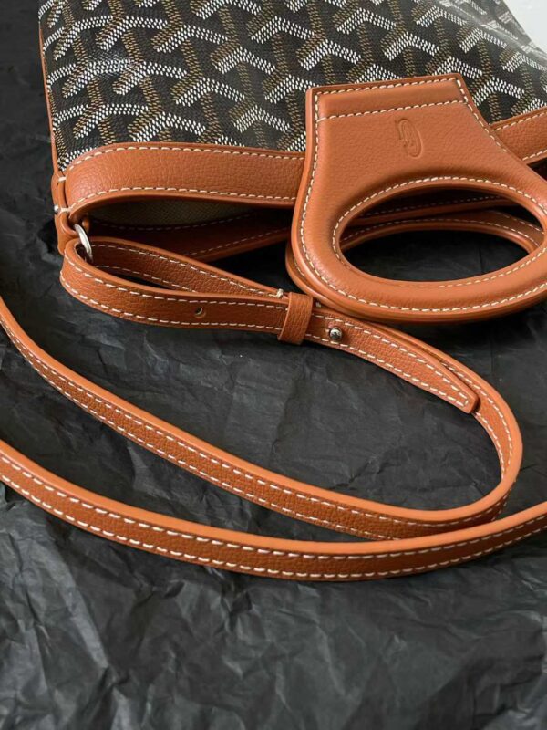 GOYARD Beluga Mini Bag