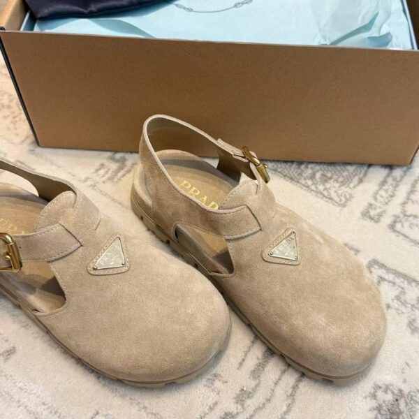 PRADA 25 Birkenstocks