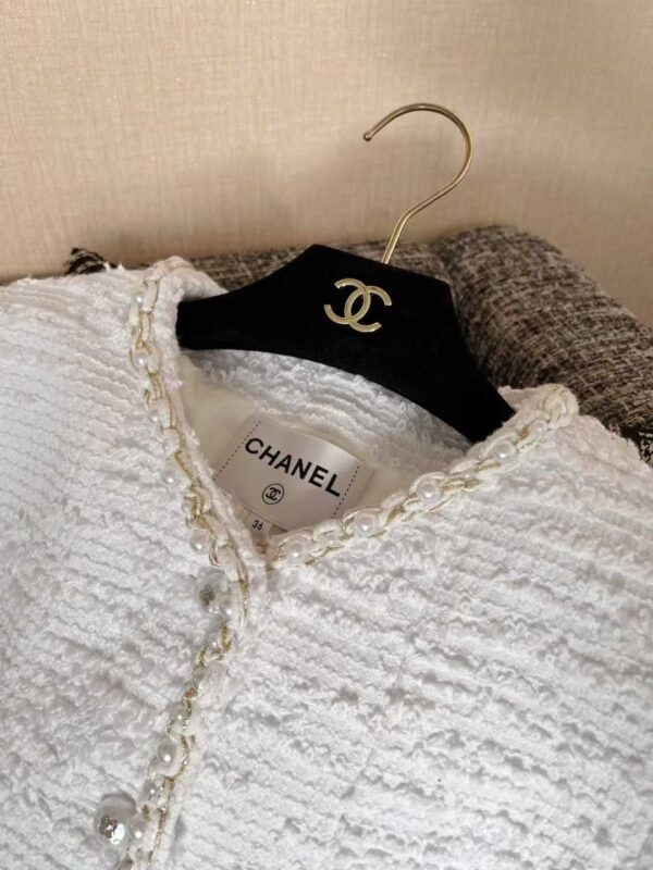 CHANEL Jacket