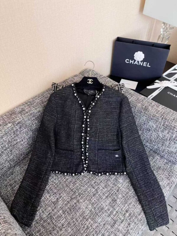 CHANEL Jacket