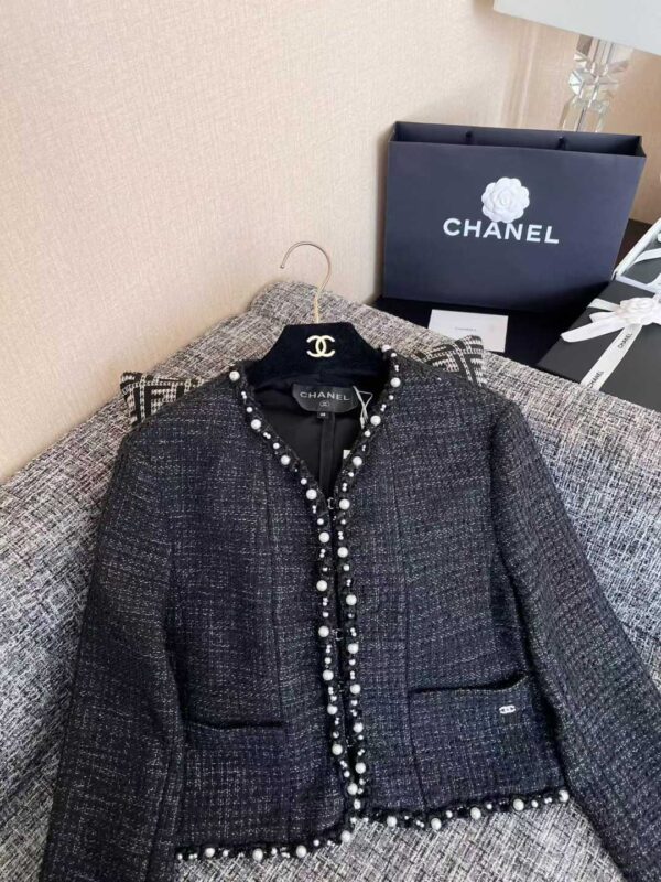 CHANEL Jacket