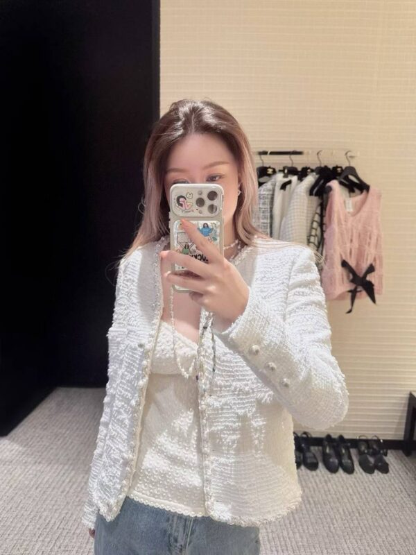 CHANEL Jacket