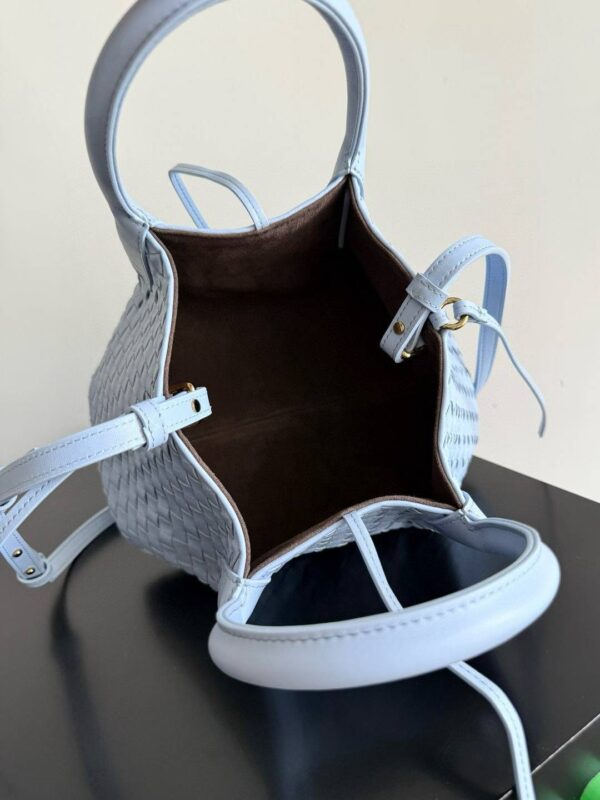 Bottega Veneta Pinacoteca