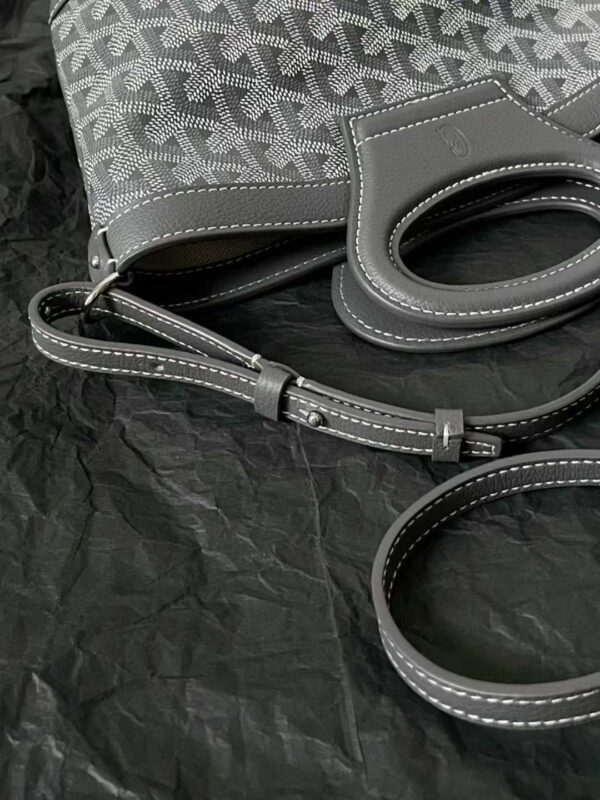 GOYARD Beluga Mini Bag