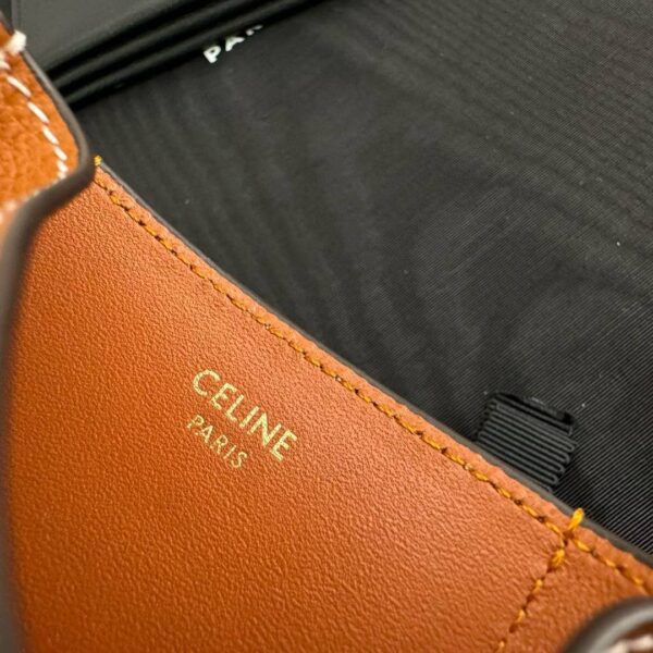 CELINE ACCORDEON CARD HOLDER NINO IN SUPPLE GRAINED CALFSKIN