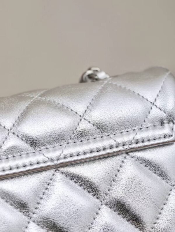 CHANEL FLAP PHONE HOLDER WITH CHAIN