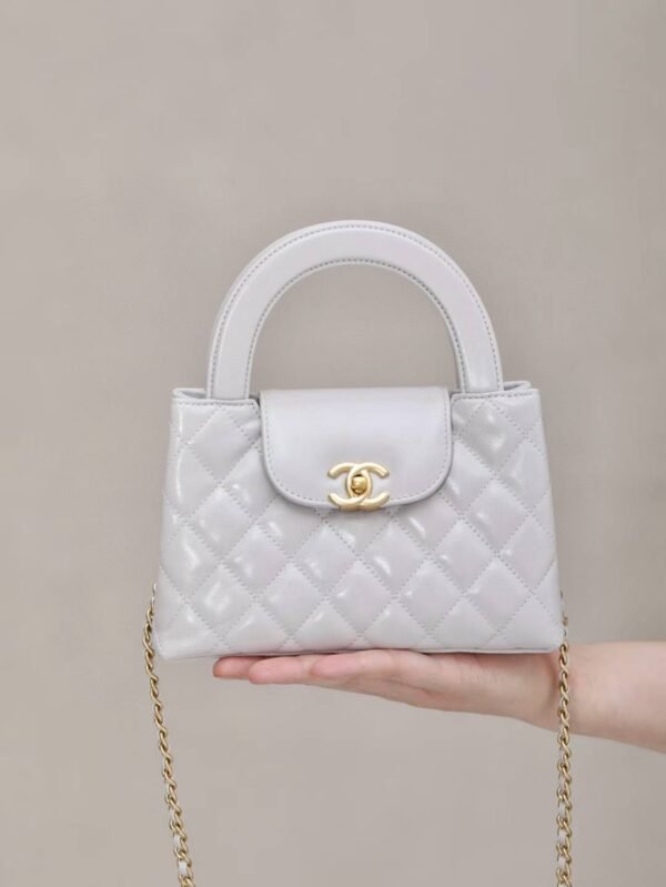 CHANEL  Shopping Bag