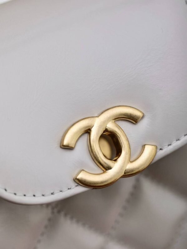 CHANEL  Shopping Bag