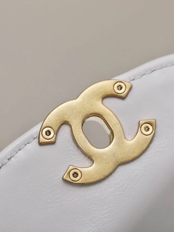 CHANEL  Shopping Bag