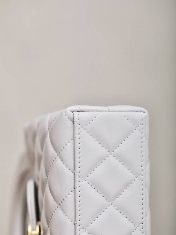 CHANEL  Shopping Bag