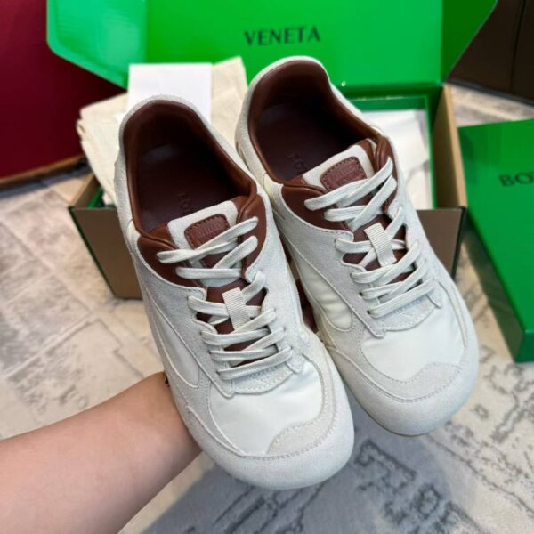 𝐁𝐨𝐭𝐭𝐞𝐠𝐚 𝐕𝐞𝐧𝐞𝐭𝐚  𝐎𝐫𝐛𝐢𝐭 𝐅𝐥𝐚𝐬𝐡 Sneakers