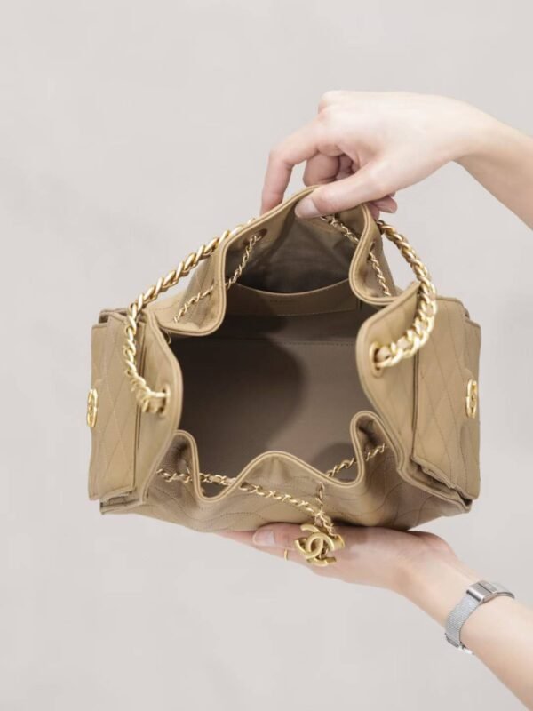 CHANEL 25 Small Handbag