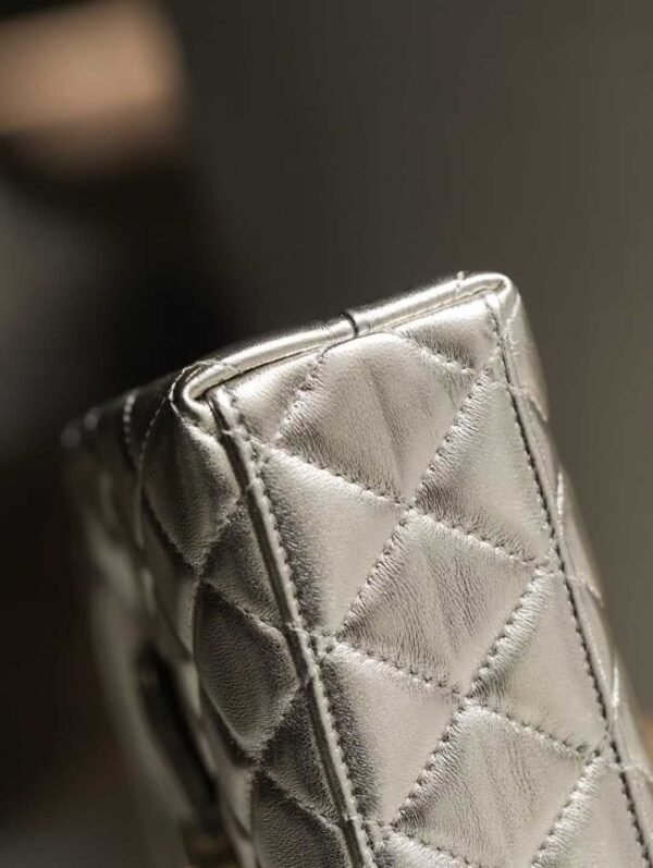 CHANEL 25P  Shopping Bag