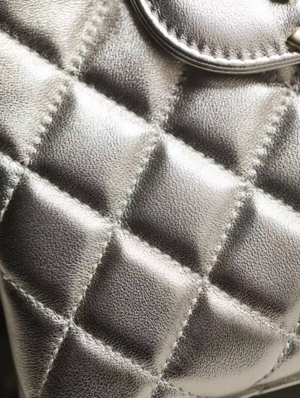 CHANEL 25P  Shopping Bag
