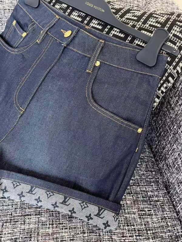LOUIS VUITTON Denim shorts