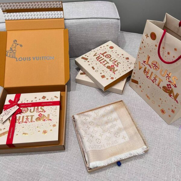 𝐋𝐨𝐮𝐢𝐬 𝐕𝐮𝐢𝐭𝐭𝐨𝐧 M74026