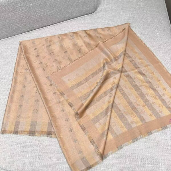 𝐋𝐨𝐮𝐢𝐬 𝐕𝐮𝐢𝐭𝐭𝐨𝐧  M76337