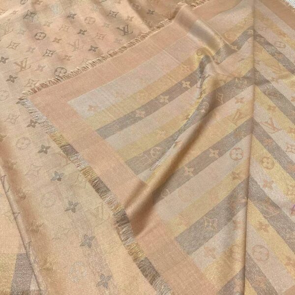 𝐋𝐨𝐮𝐢𝐬 𝐕𝐮𝐢𝐭𝐭𝐨𝐧  M76337