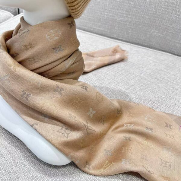 𝐋𝐨𝐮𝐢𝐬 𝐕𝐮𝐢𝐭𝐭𝐨𝐧  M76337