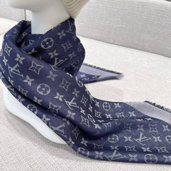 LOUIS VUITTON Scarf  M73658