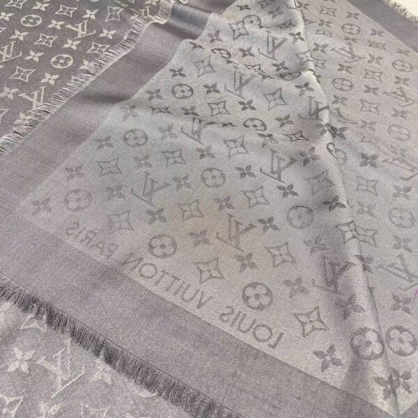 LOUIS VUITTON Scarf M75120