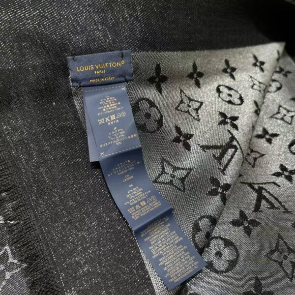 LOUIS VUITTON Scarf M75123