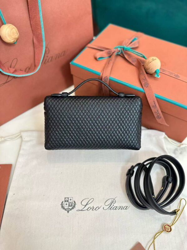 Loro Piana Extra Poket L19