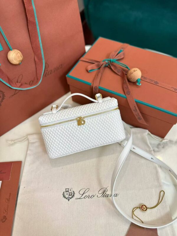 Loro Piana Extra Poket L19