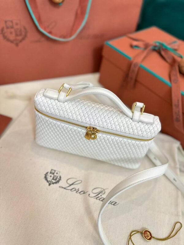 Loro Piana Extra Poket L19