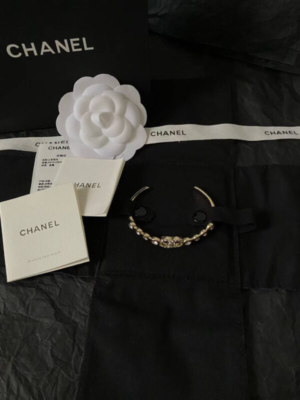 CHANEL Bracelet