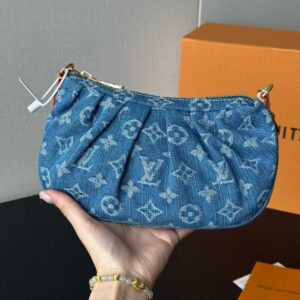 LV POCHETTE VALLEY BAG M13571
