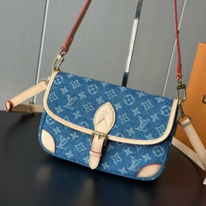 LV DIANE BAG M13070