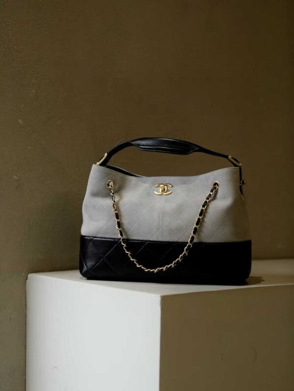 CHANEL Small Shopping Bag
