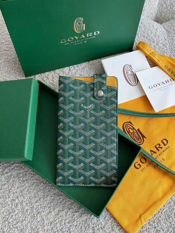 GOYARD Mobile bag