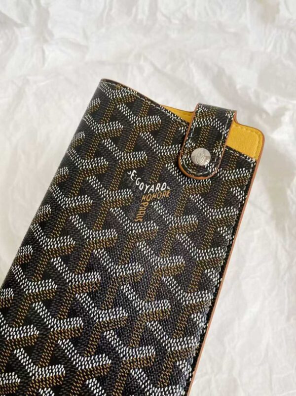 GOYARD Mobile bag