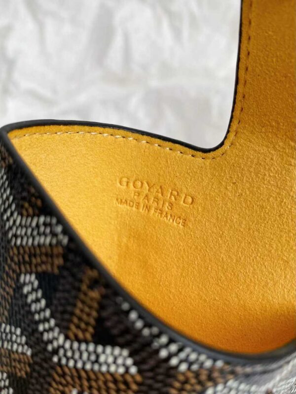GOYARD Mobile bag