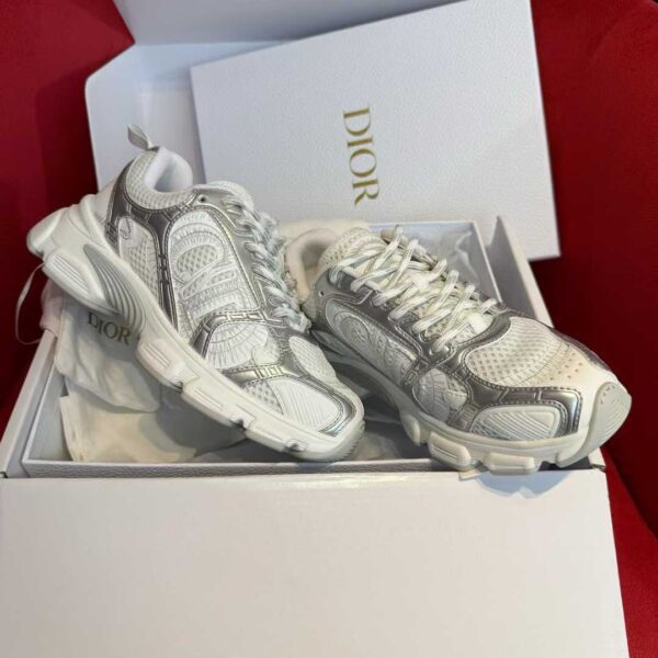 DIOR CHRONO Sneakers